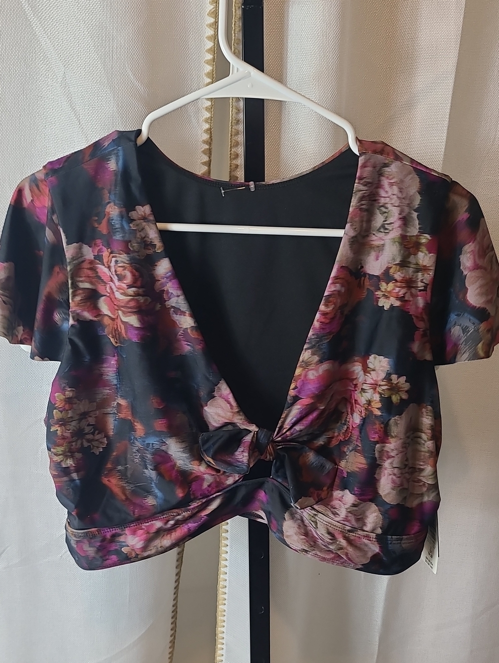 NWT Torrid Floral Wire Free Front Tie Short Sleeves Bikini Top 2x - Picture 1 of 3